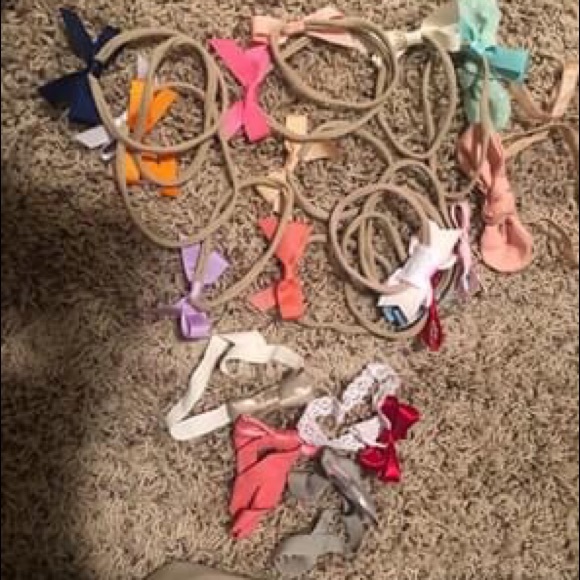 Small bows - Picture 1 of 1